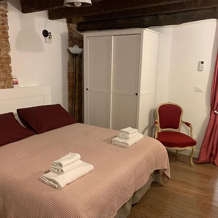 Casa Cimella, Un Nido Nel Cuore Del Porto Antico Cod Citra 010025-Lt-2629 Генуя Екстер'єр фото
